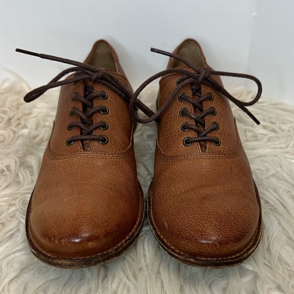 FRYE Paige Oxford Loafer Lace Up Camel‎ Brown Leather  Size 9B Used